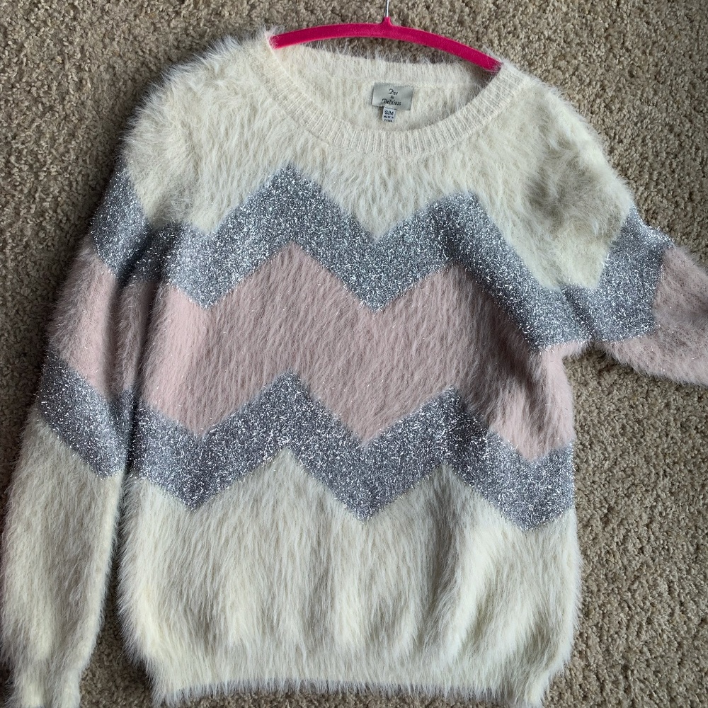 Vici Dolls sweater